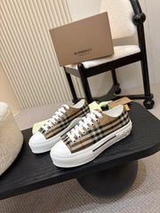 China Replica Burberry Women Shoes 74usd Only
