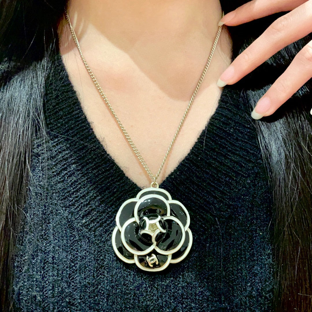 China Replica Chanel Necklaces 60usd Only