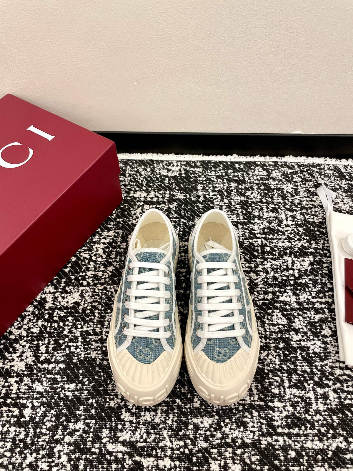 China Replica Gucci Women Shoes 84usd Only