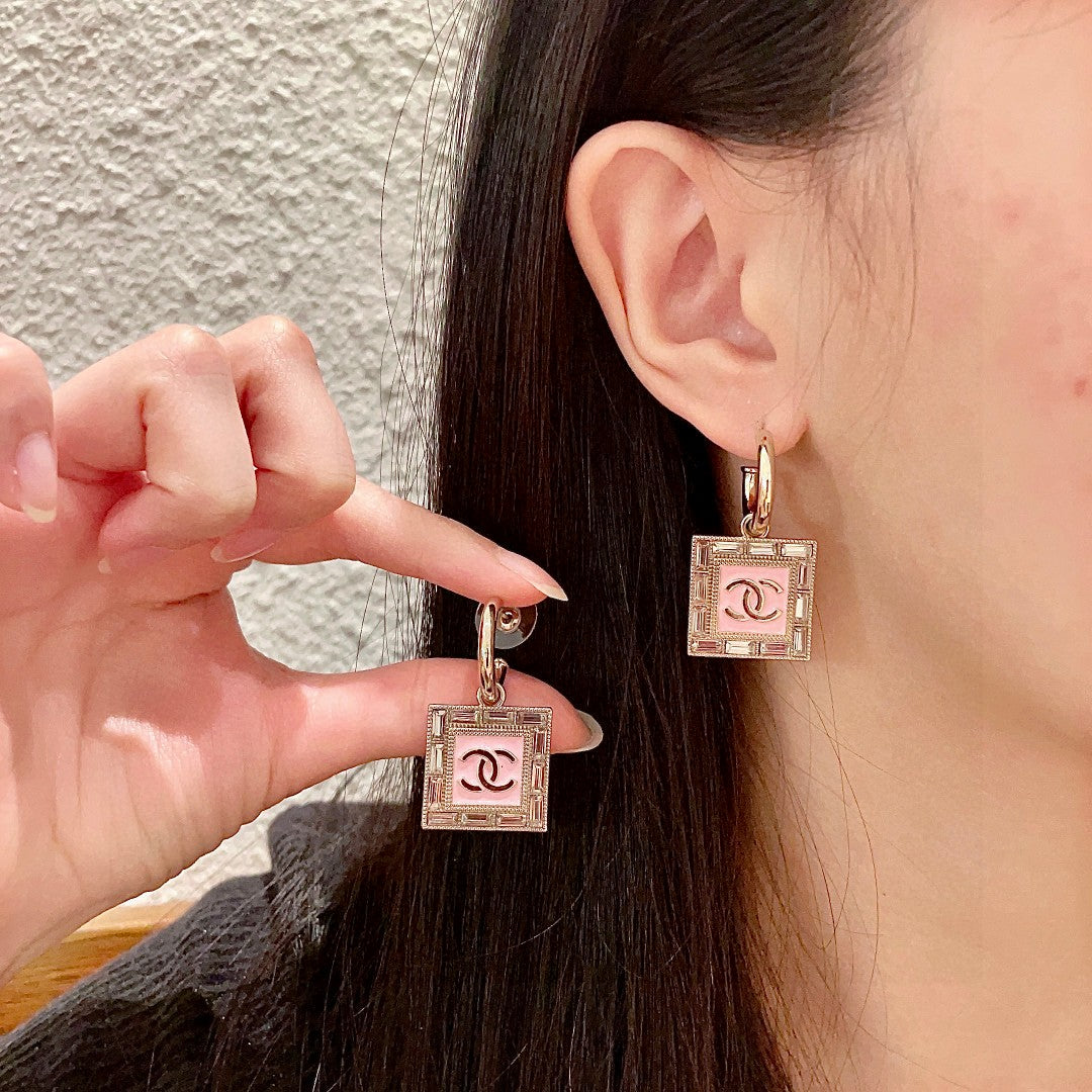 China Replica Chanel Earrings 42usd Only