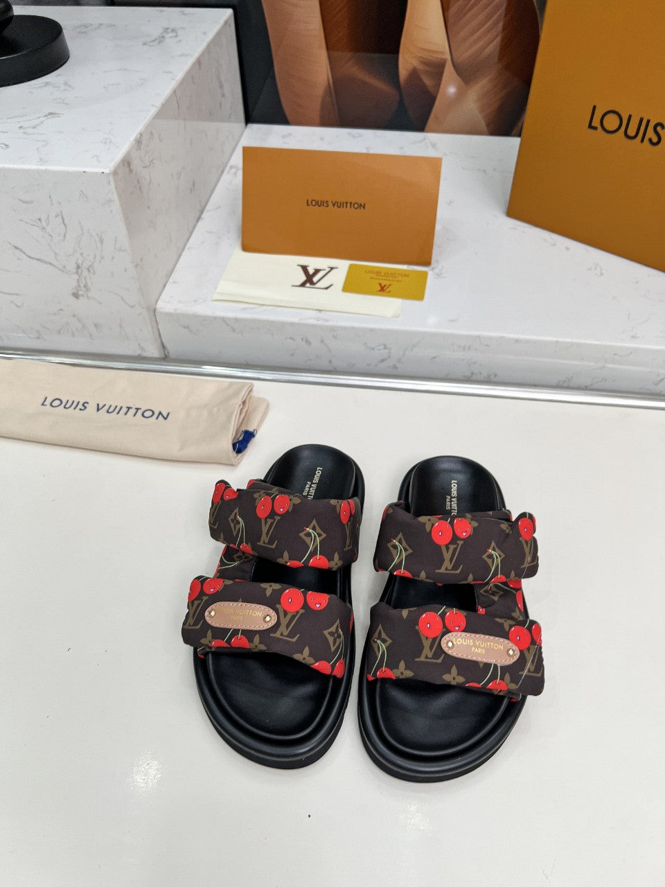 China Replica LV Women Shoes 70usd Only