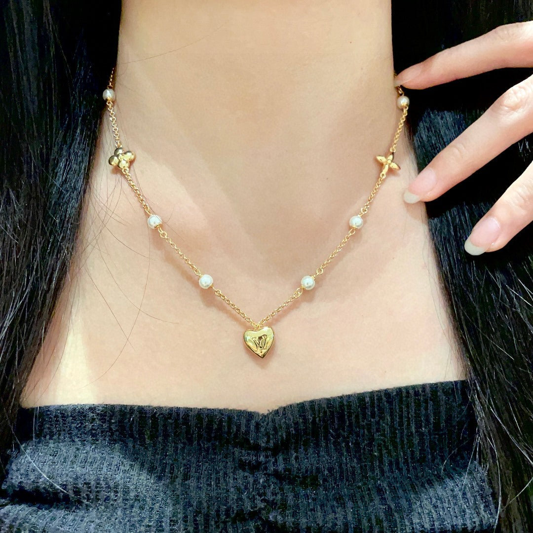 China Replica LV Necklaces 42usd Only