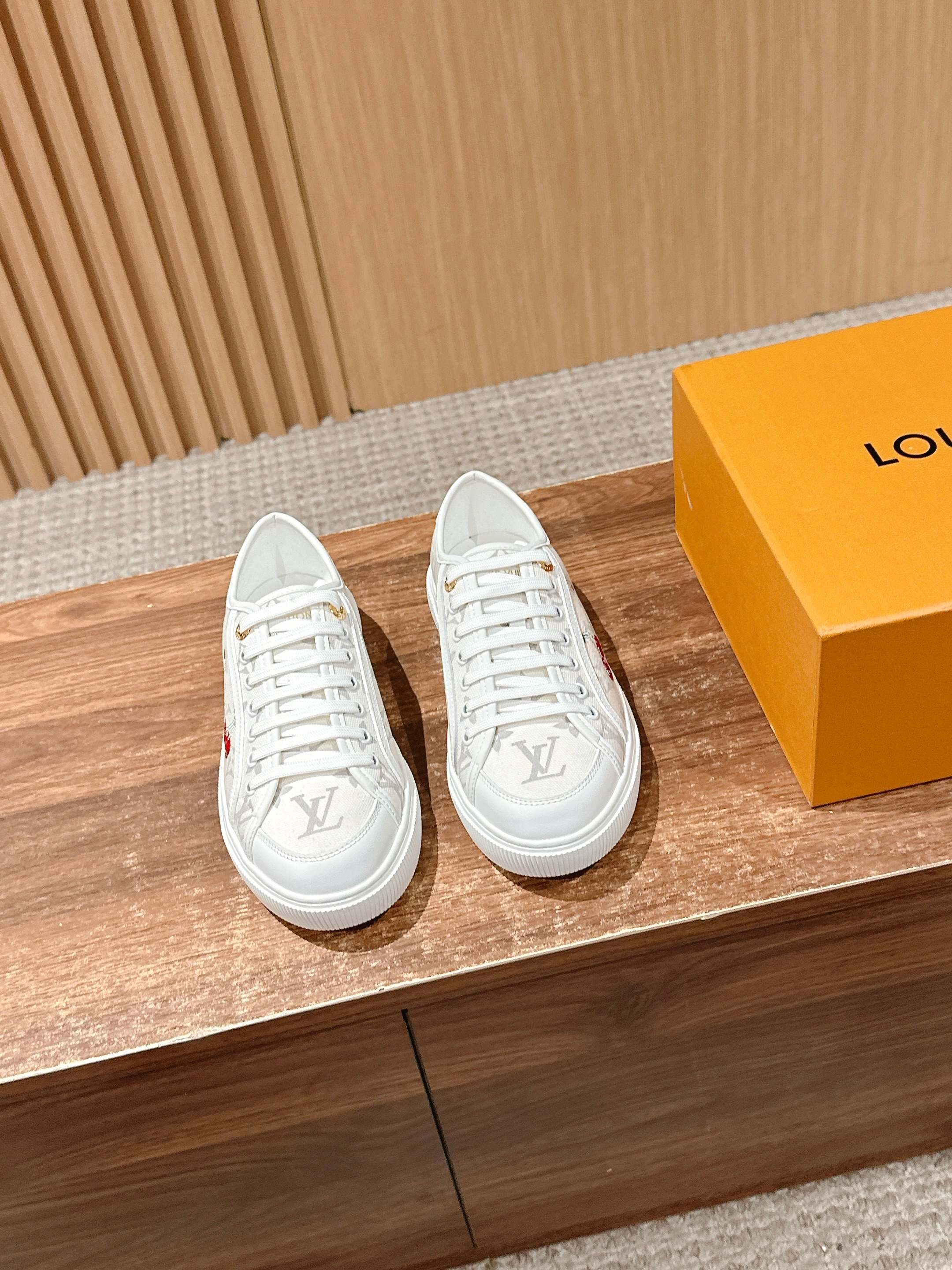 China Replica LV Women Shoes 102usd Only