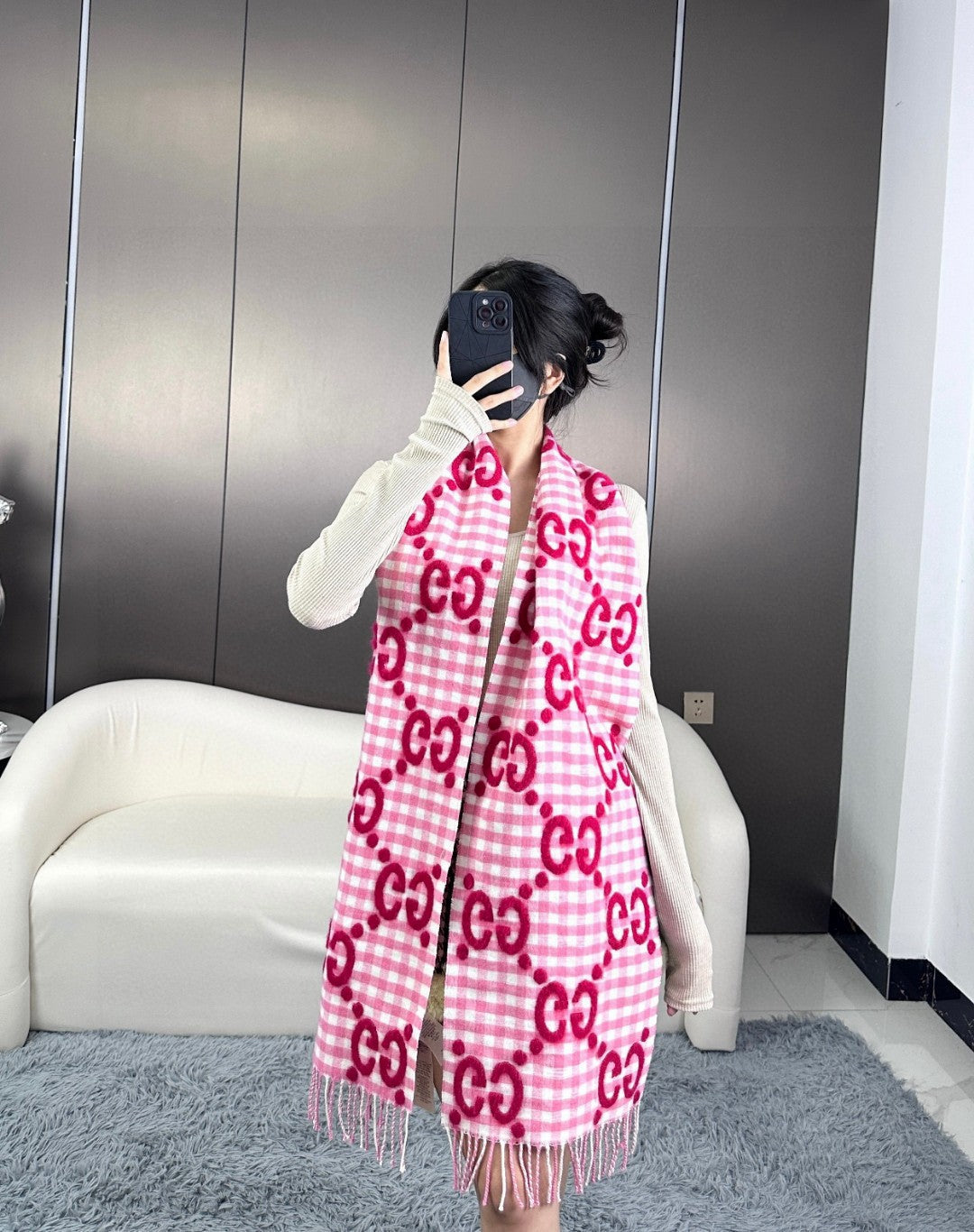 China Replica Gucci Scarf 54usd Only