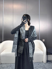 China Replica Loewe Scarf 44usd Only