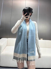 China Replica LV Scarf 44usd Only