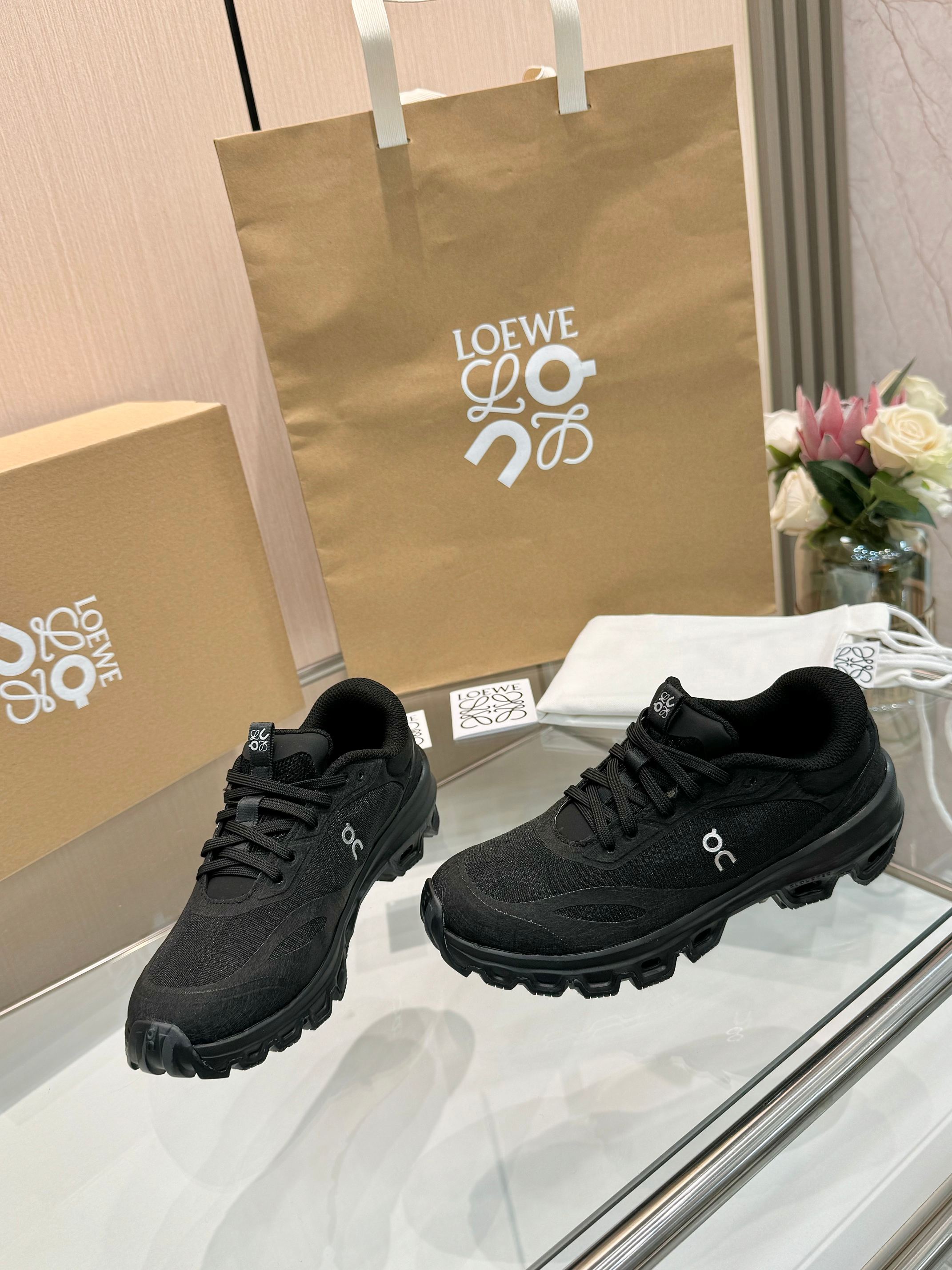 China Replica Loewe Women Shoes 119usd Only