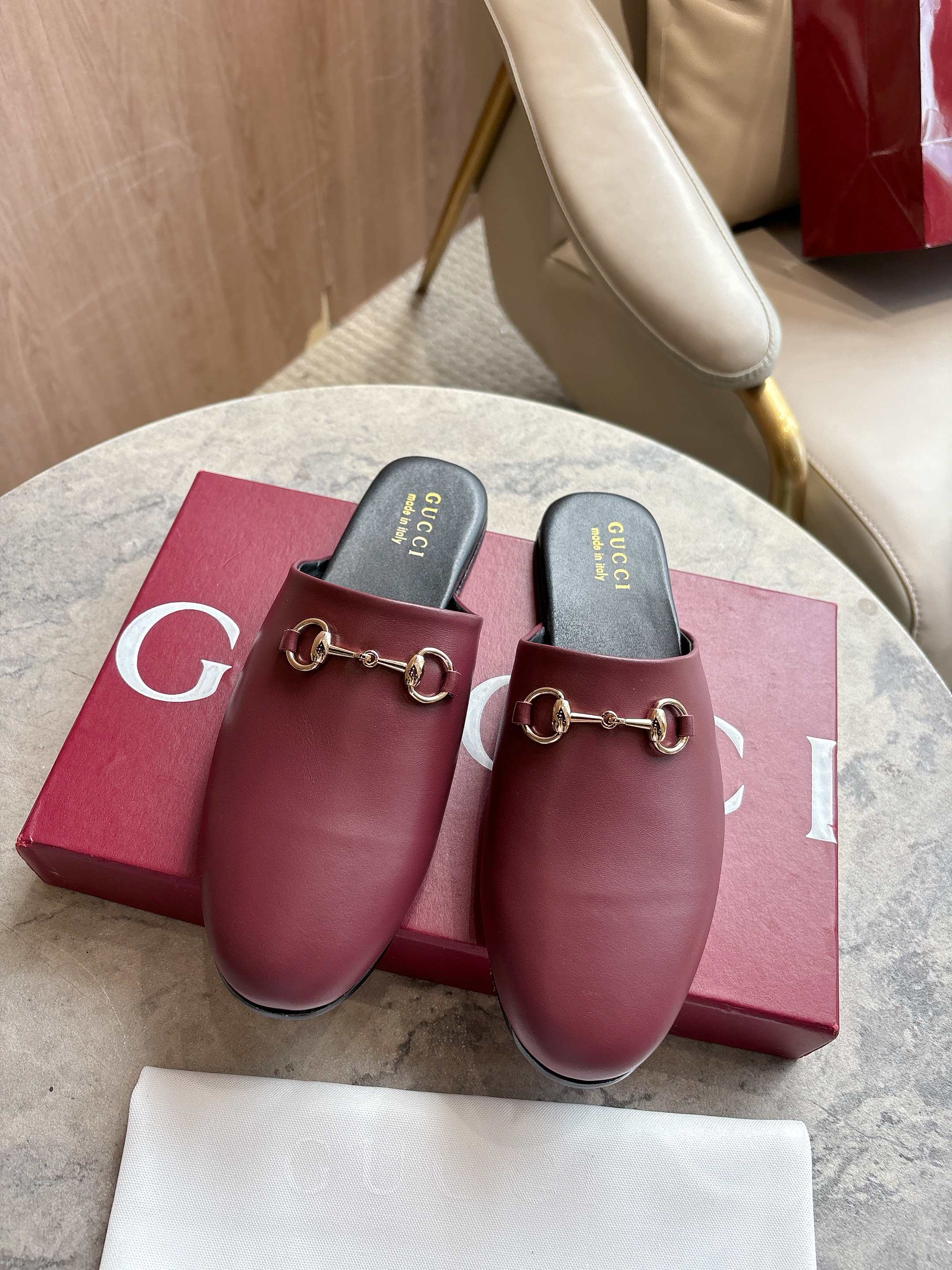 China Replica Gucci Women Shoes 80usd Only
