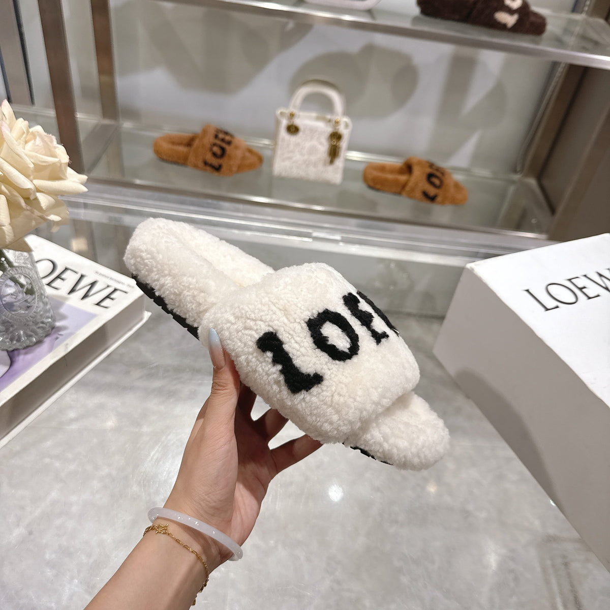 China Replica Loewe Women Shoes 77usd Only
