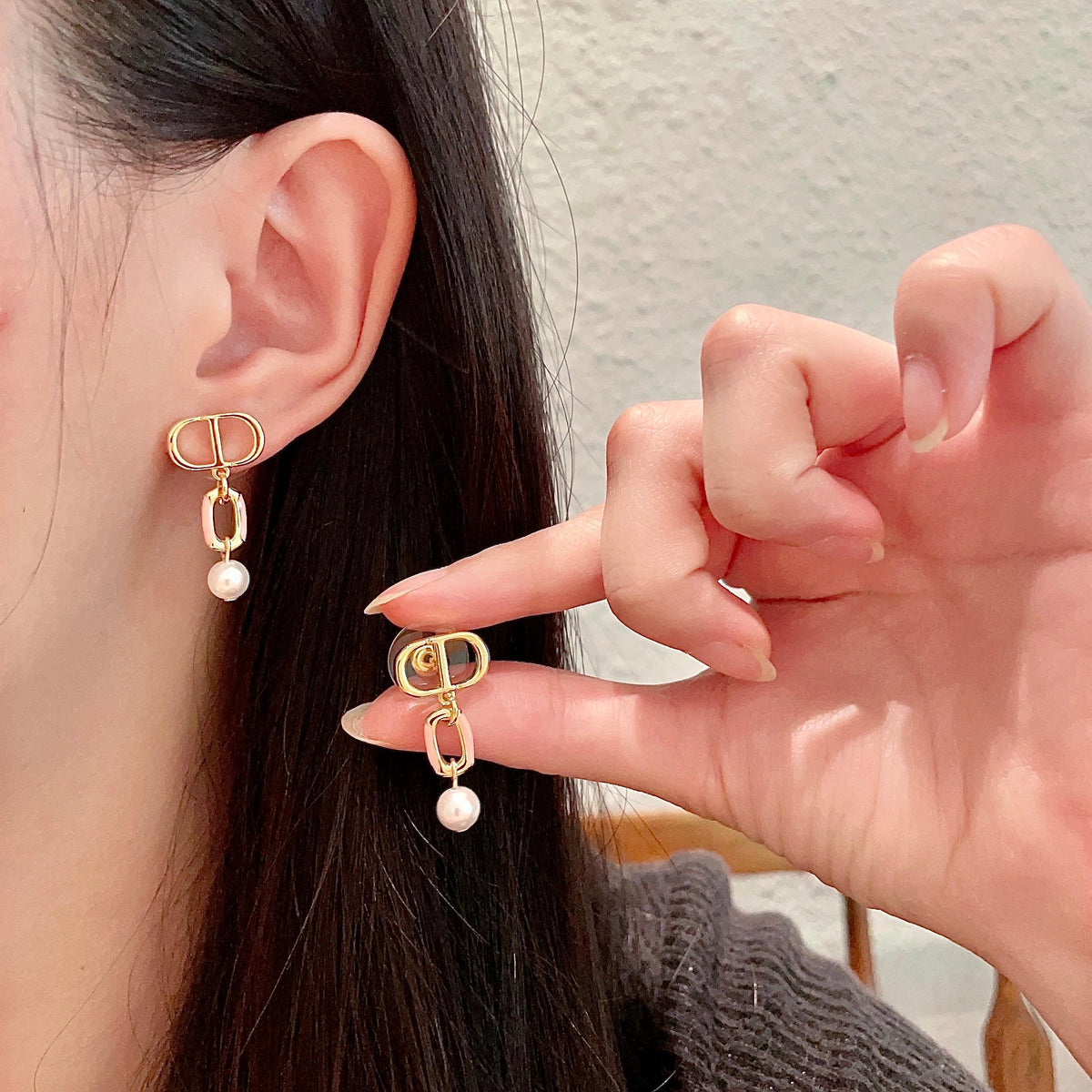 China Replica Dior Earrings 25usd Only