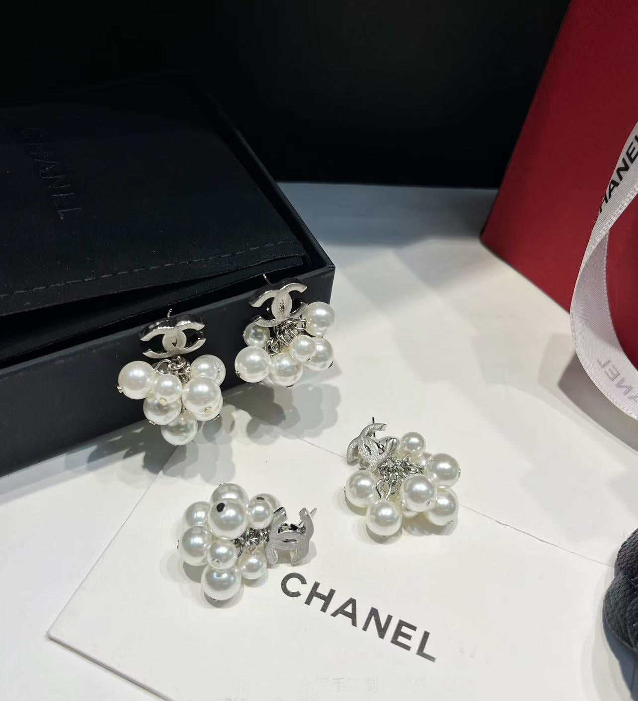 China Replica Chanel Earrings 38usd Only