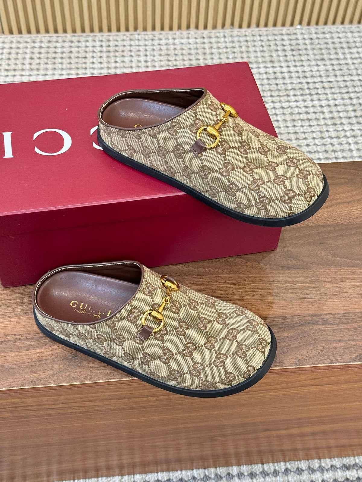China Replica Gucci Women Shoes 66usd Only