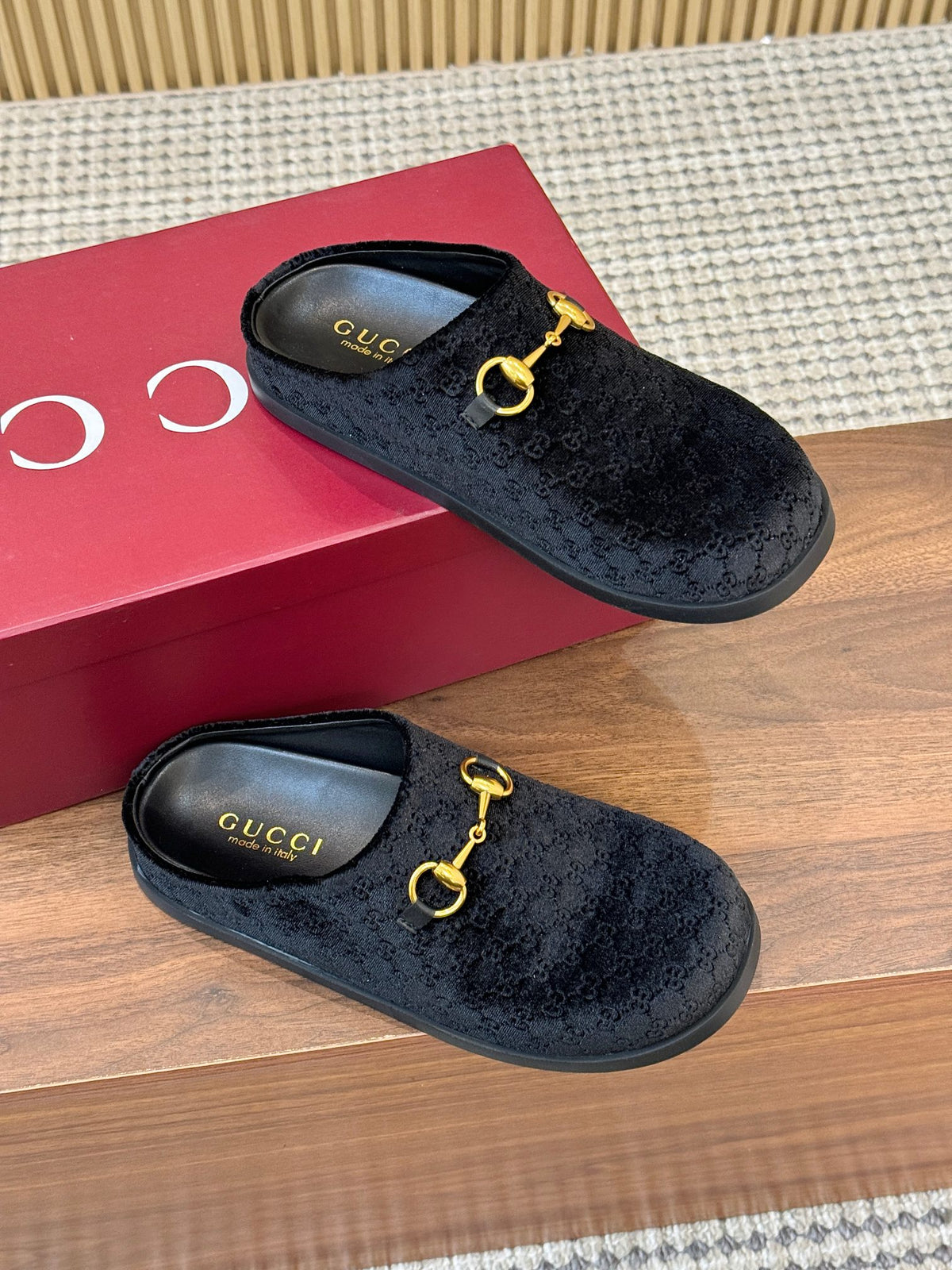 China Replica Gucci Women Shoes 66usd Only