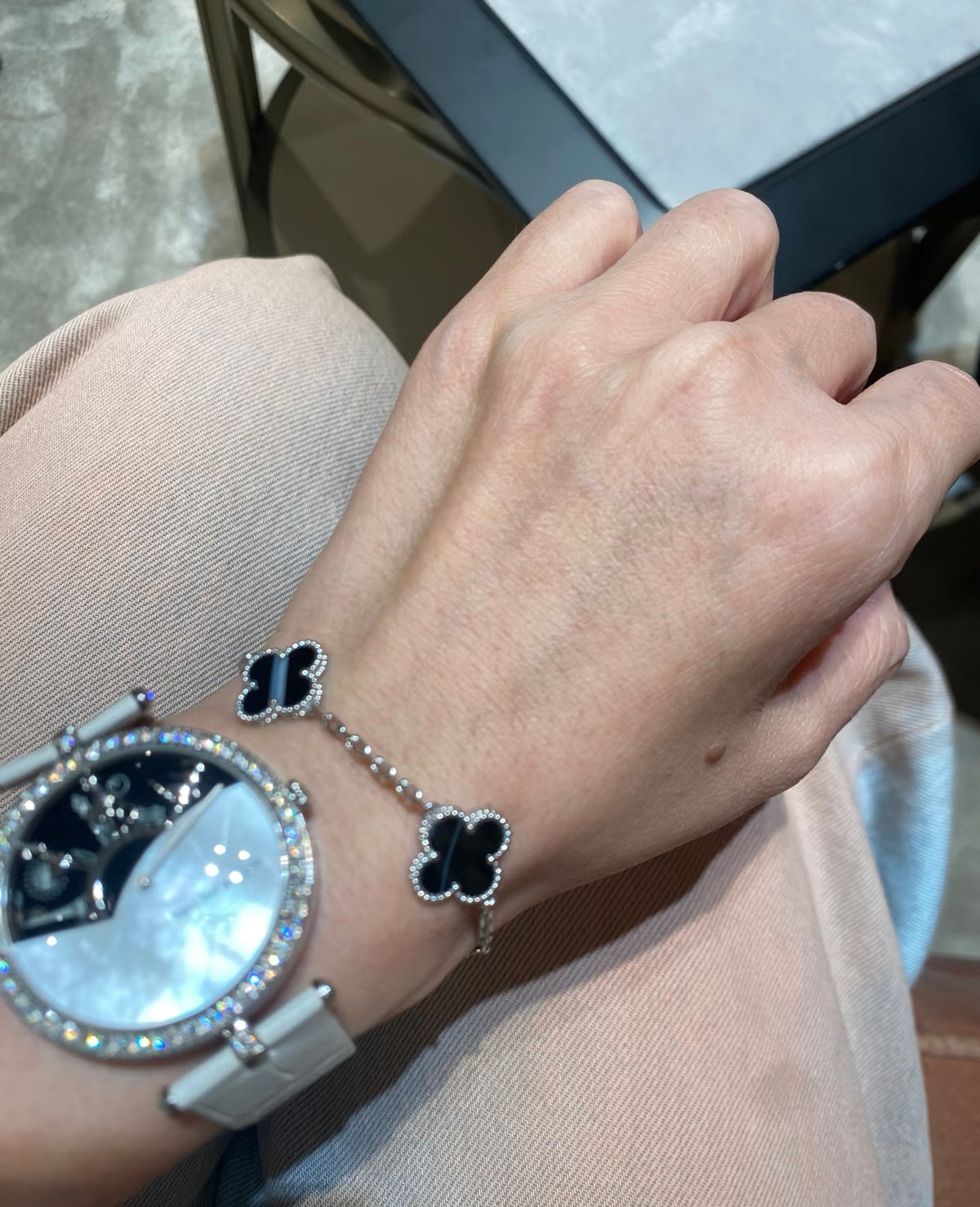 China Replica Van Cleef Arpels Bracelets 35usd Only