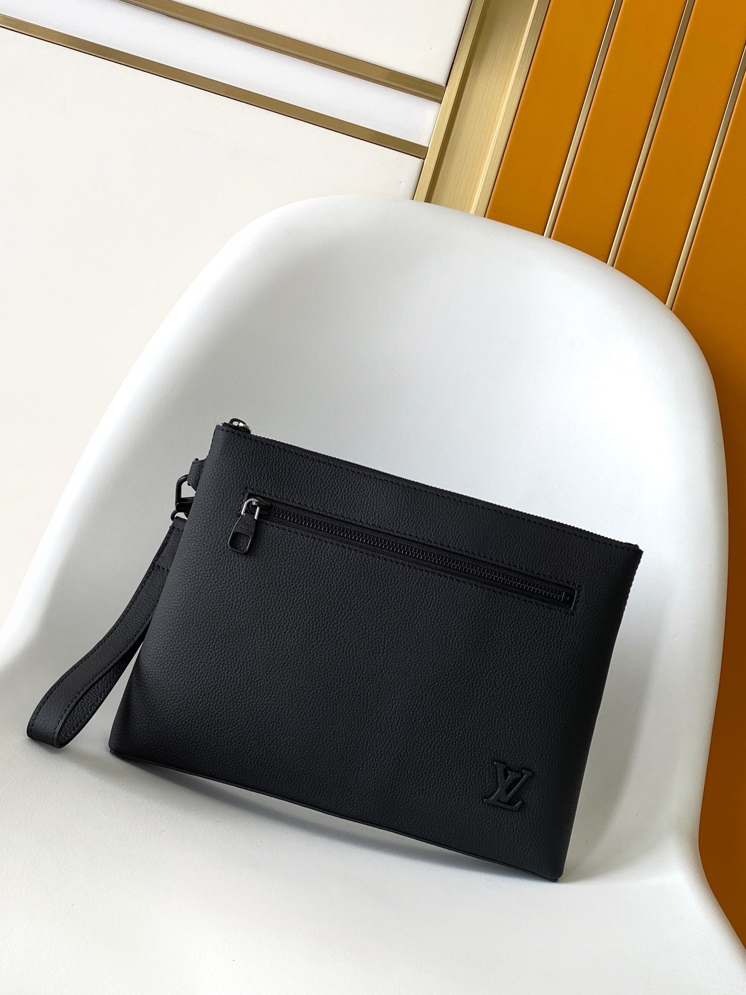 China Replica LV Handbags 126usd Only