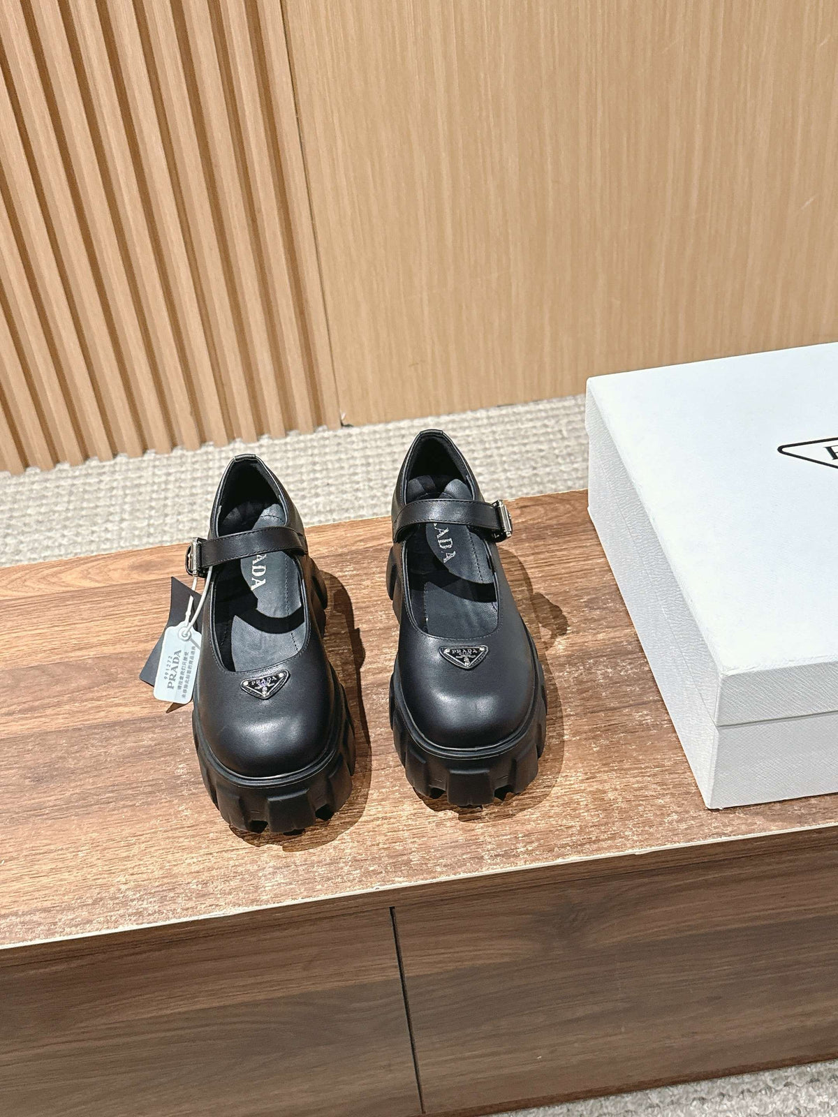 China Replica Prada Women Shoes 105usd Only