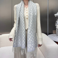 China Replica LV Scarf 46usd Only