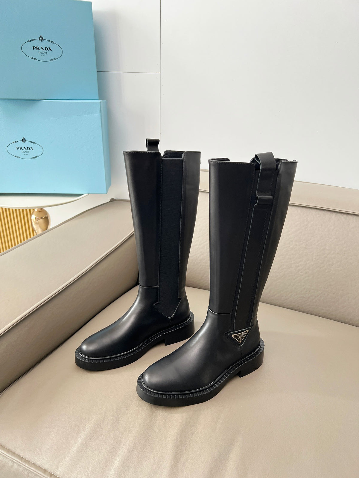 China Replica Prada Women Shoes 140usd Only
