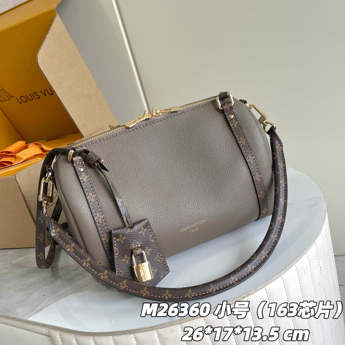 China Replica LV Handbags 165usd Only