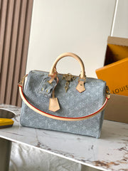 China Replica LV Handbags 285usd Only