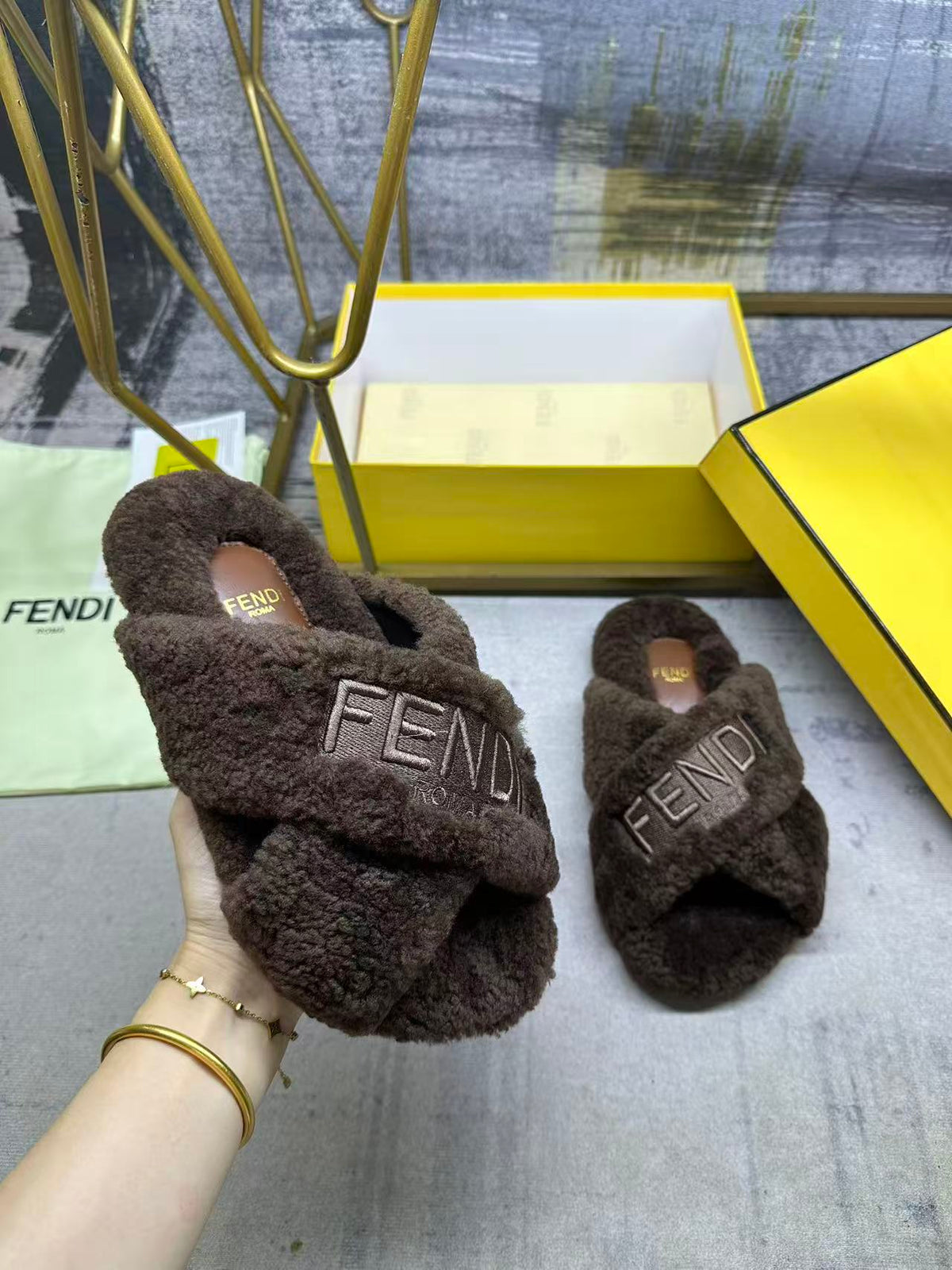 China Replica Fendi Women Shoes 95usd Only