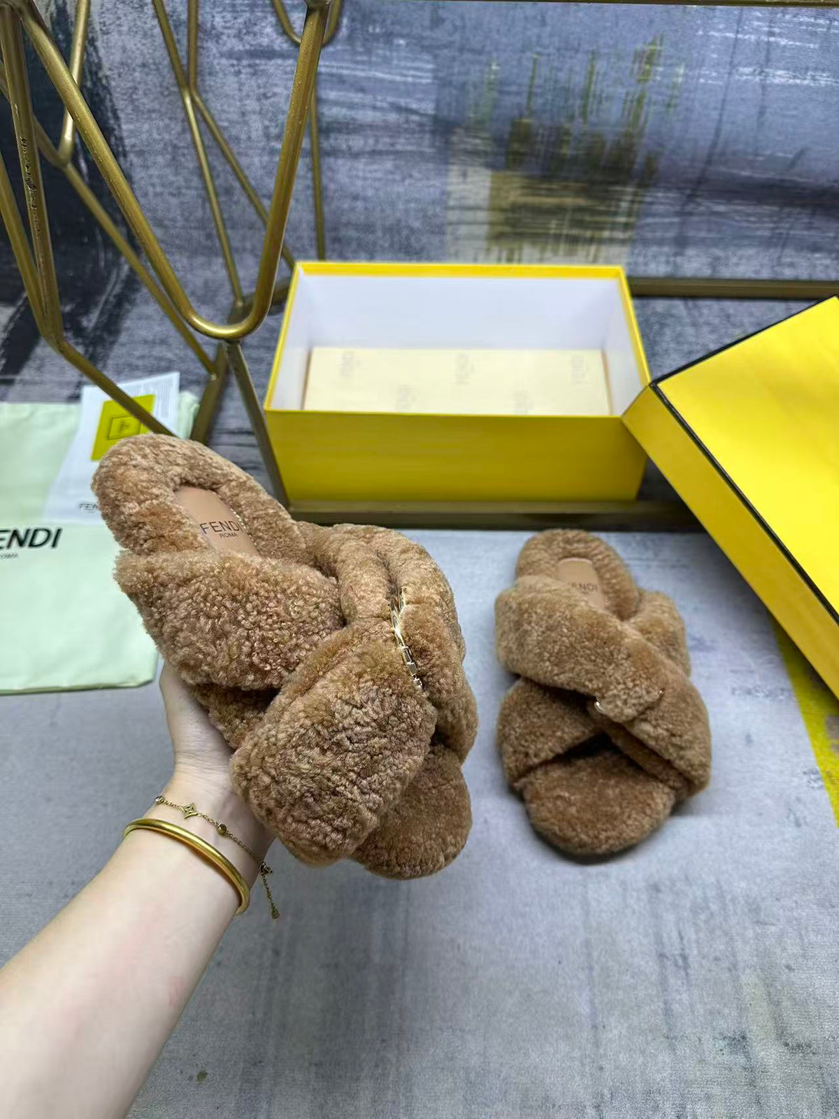 China Replica Fendi Women Shoes 102usd Only