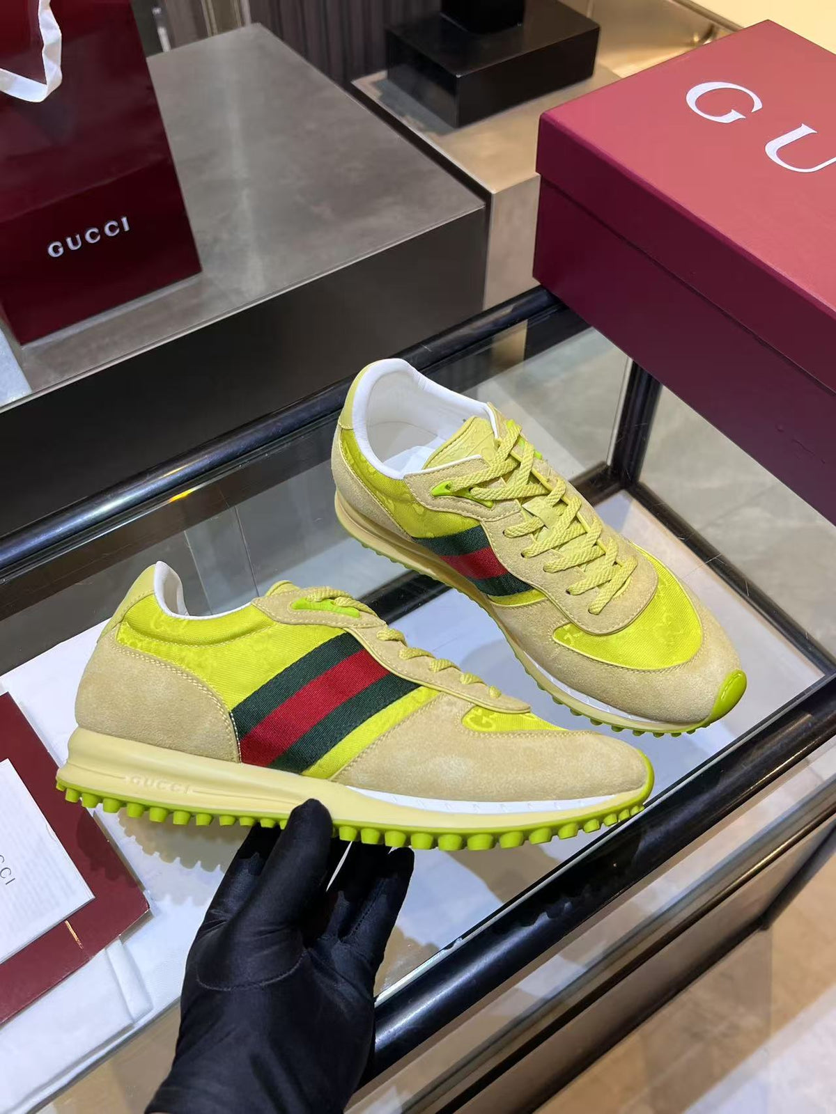 China Replica Gucci Women Shoes 105usd Only