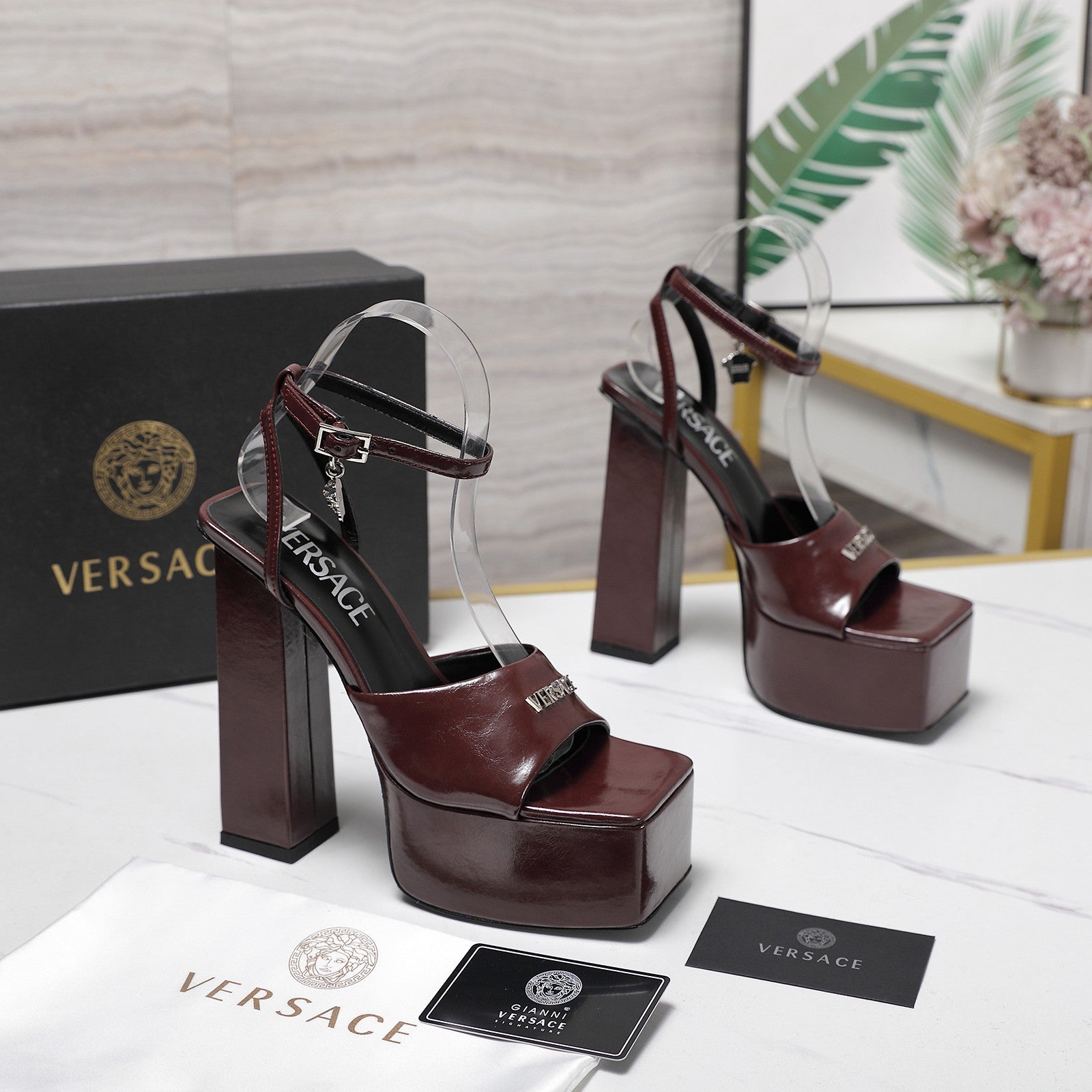 China Replica Versace Women Shoes 112usd Only