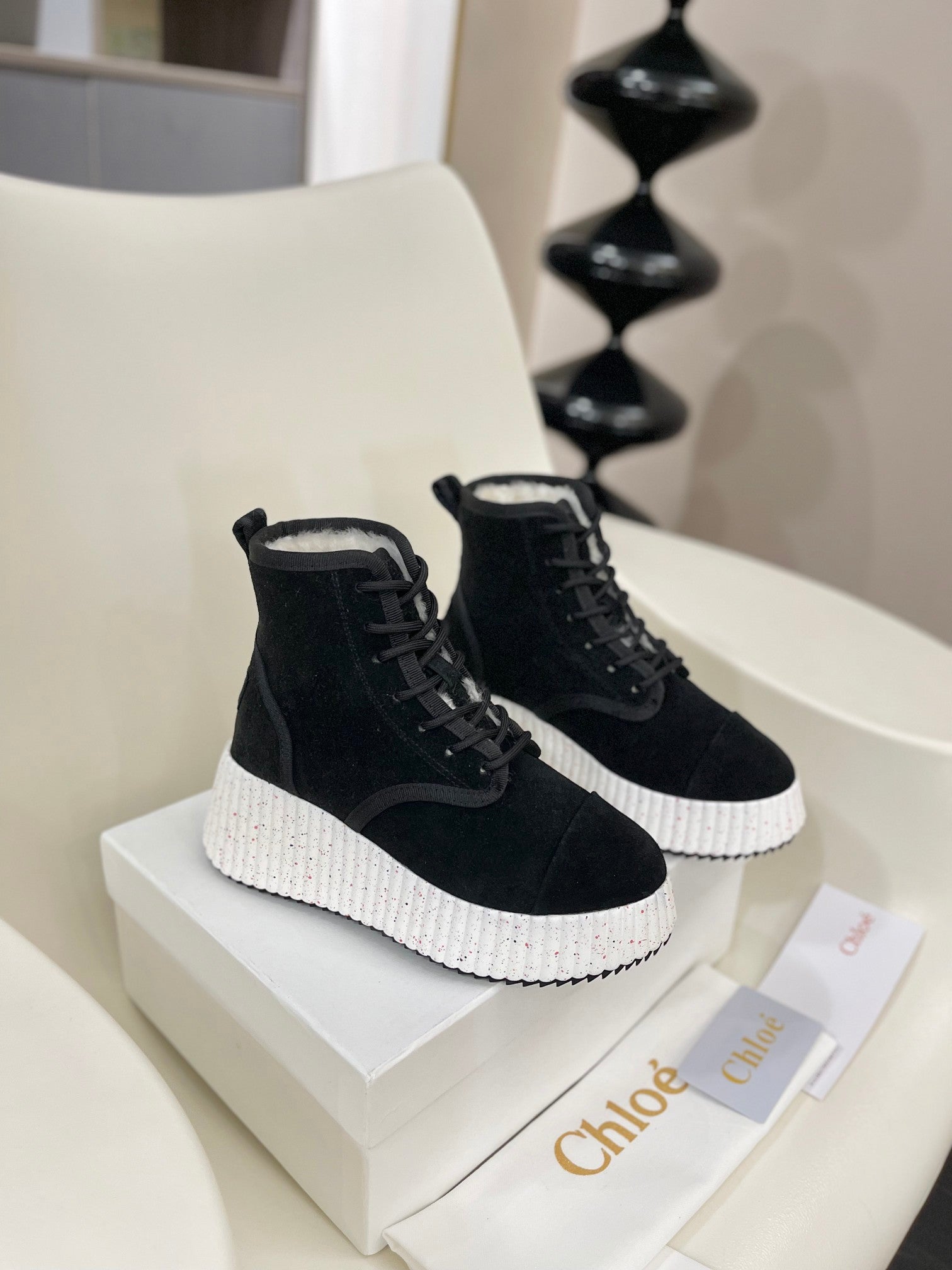 China Replica Loewe Women Shoes 119usd Only