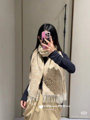 China Replica Loewe Scarf 50usd Only