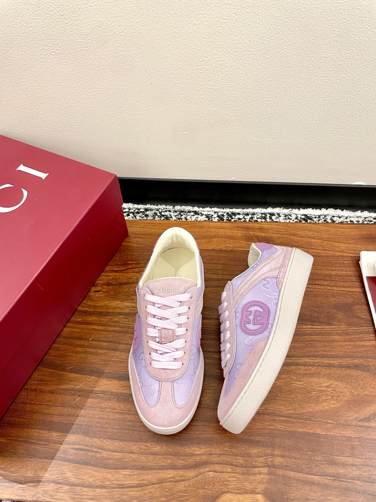 China Replica Gucci Women Shoes 98usd Only