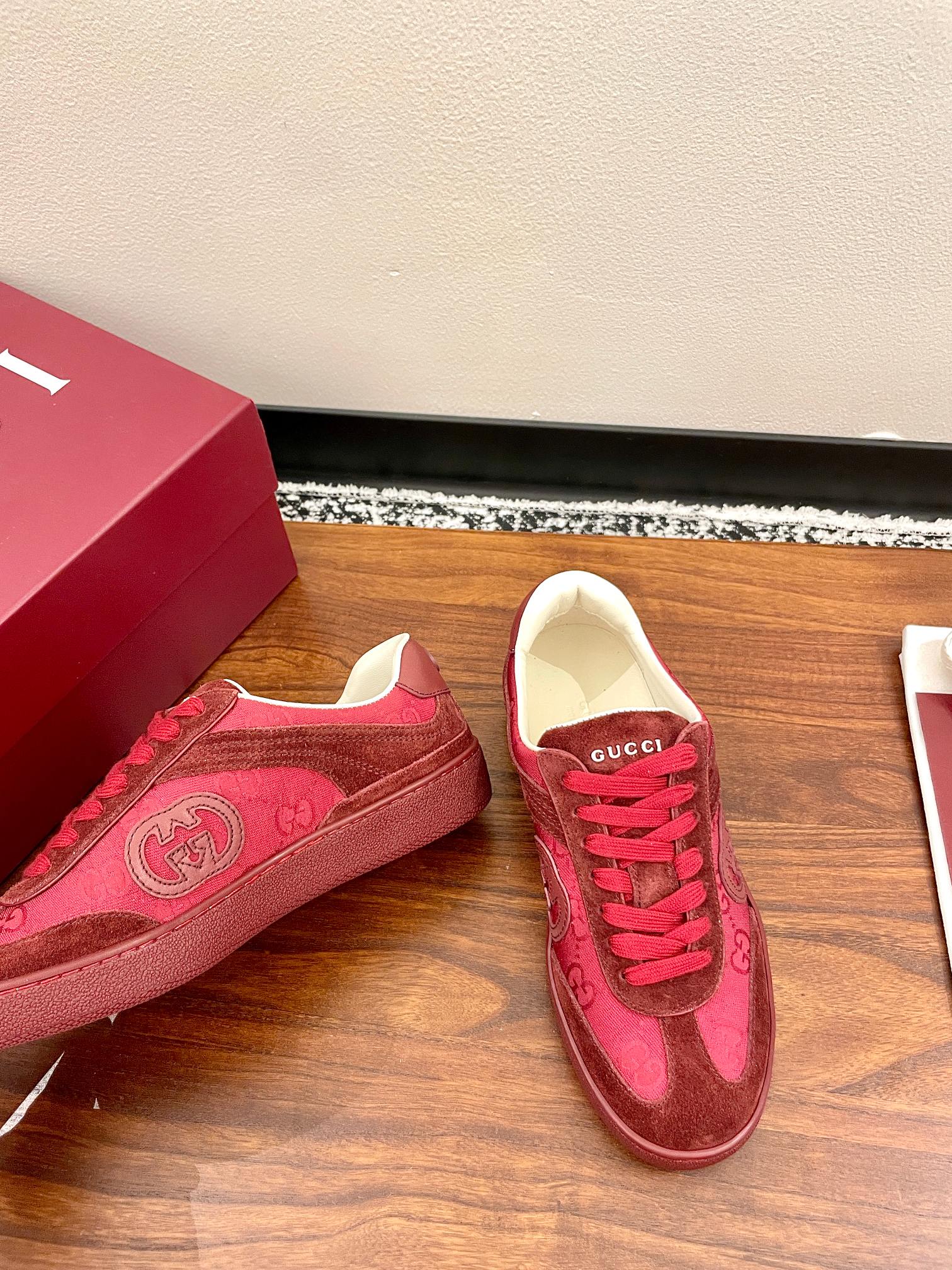China Replica Gucci Women Shoes 98usd Only