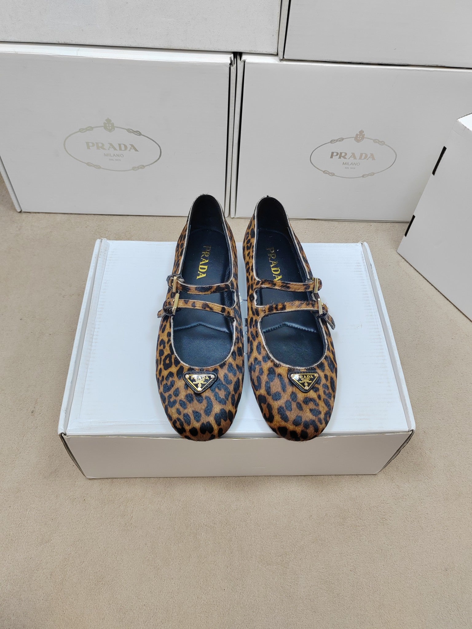 China Replica Prada Women Shoes 98usd Only