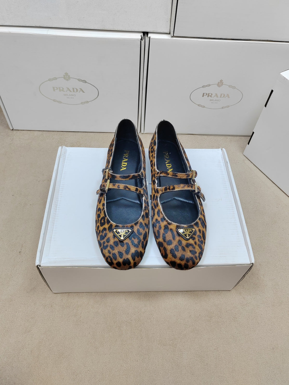 China Replica Prada Women Shoes 98usd Only