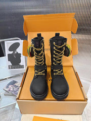 China Replica LV Women Shoes 182usd Only