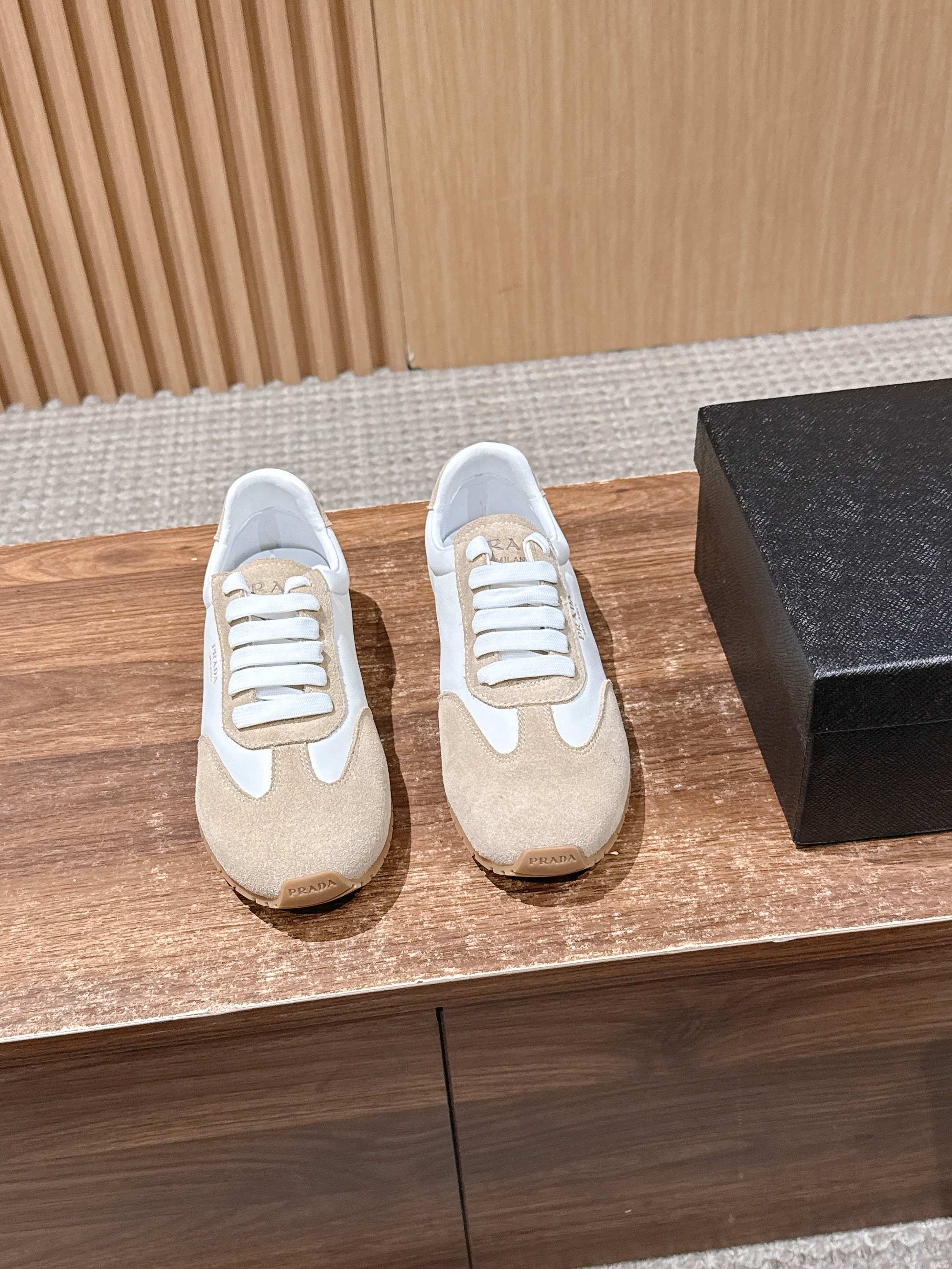 China Replica Prada Women Shoes 98usd Only