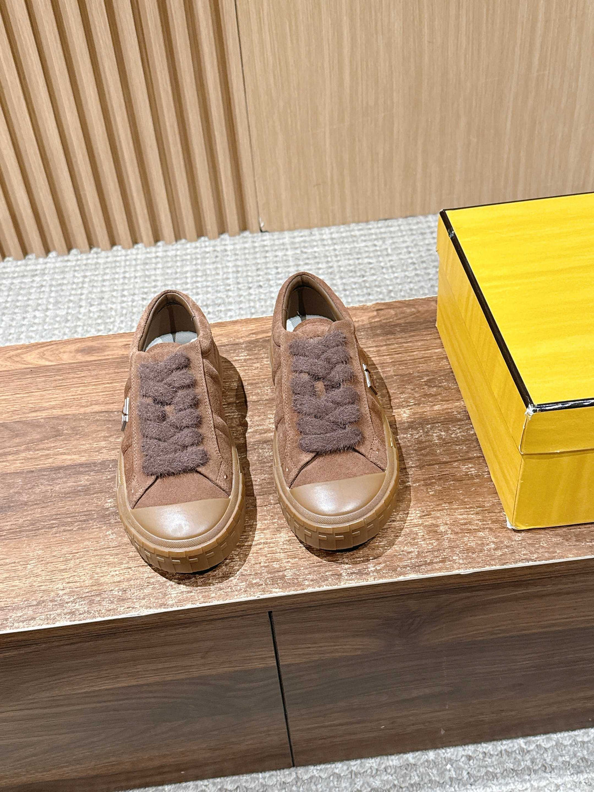 China Replica Fendi Women Shoes 108usd Only