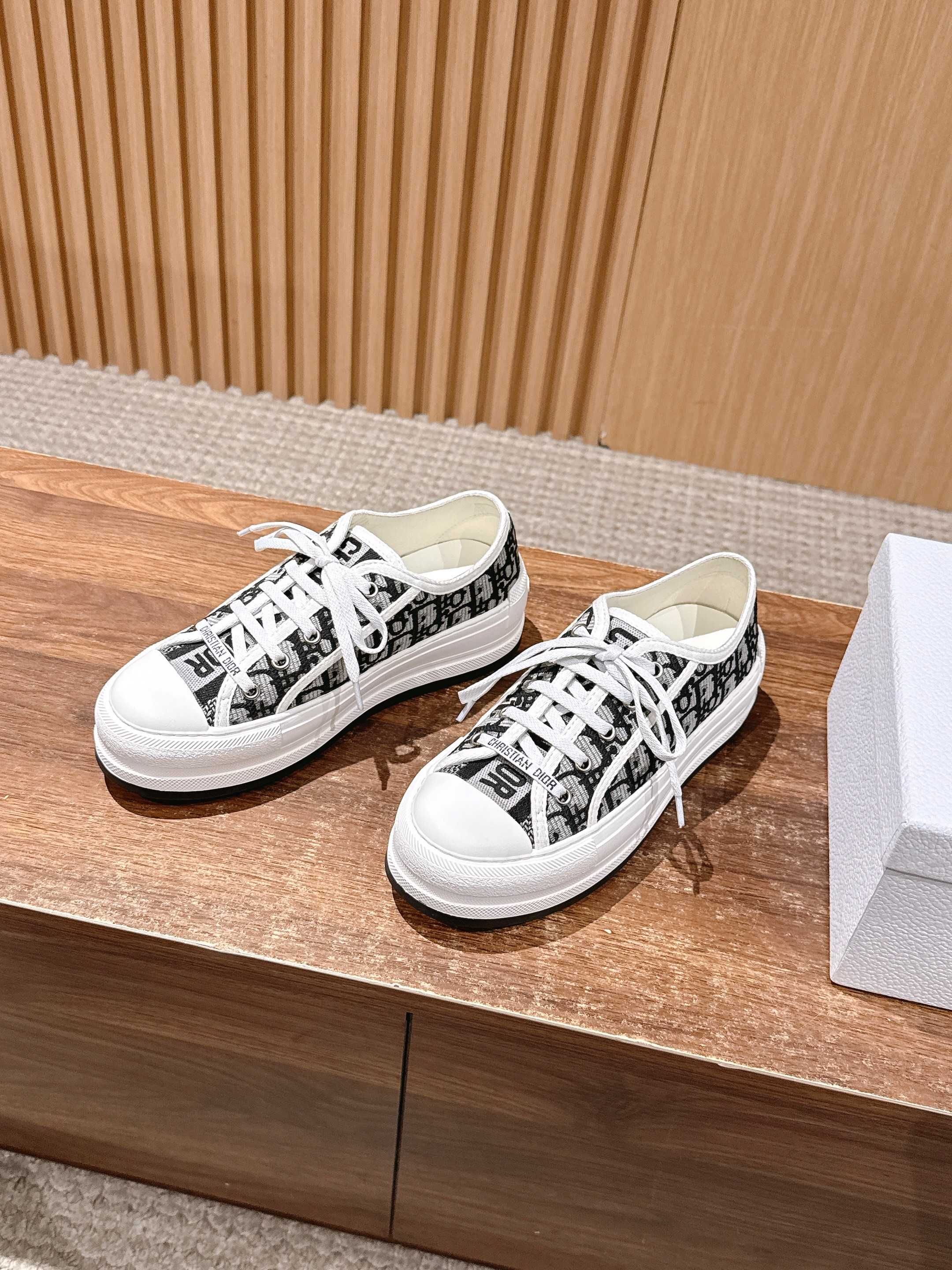 China Replica Dior Women Shoes 108usd Only