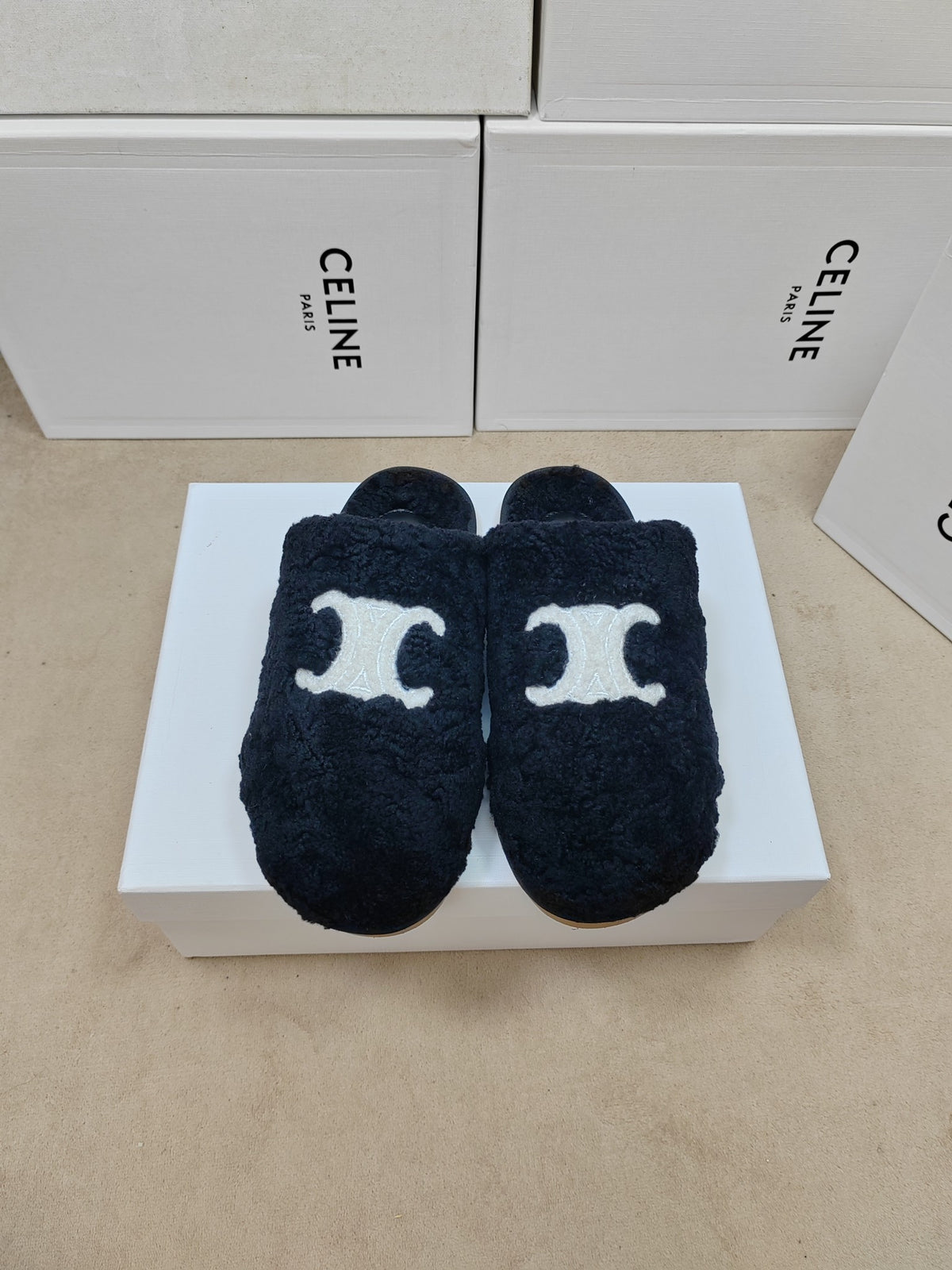 China Replica Celine Women Shoes 84usd Only