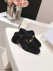 China Replica Loewe Women Shoes 105usd Only