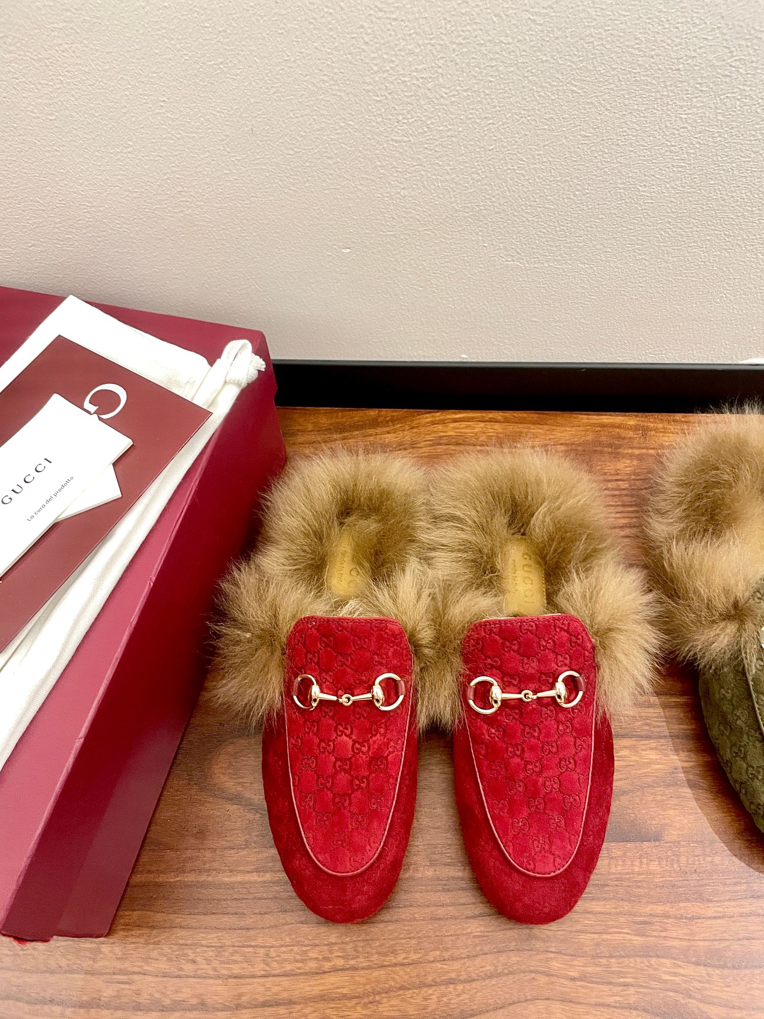 China Replica Gucci Women Shoes 117usd Only