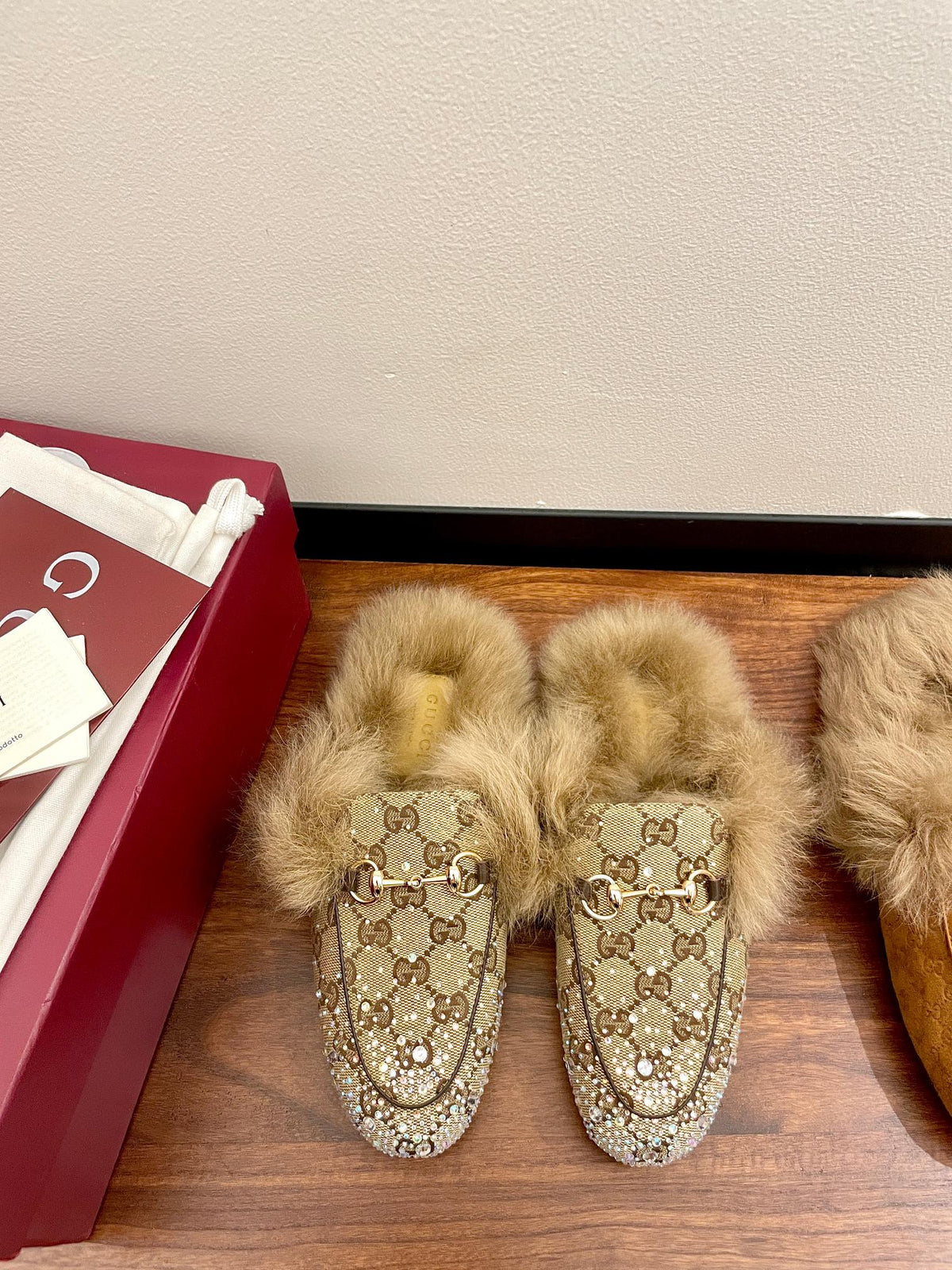 China Replica Gucci Women Shoes 124usd Only