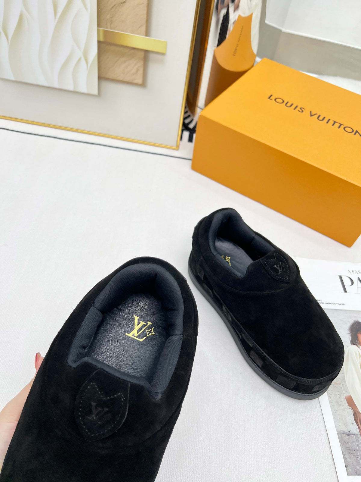 China Replica LV Women Shoes 122usd Only