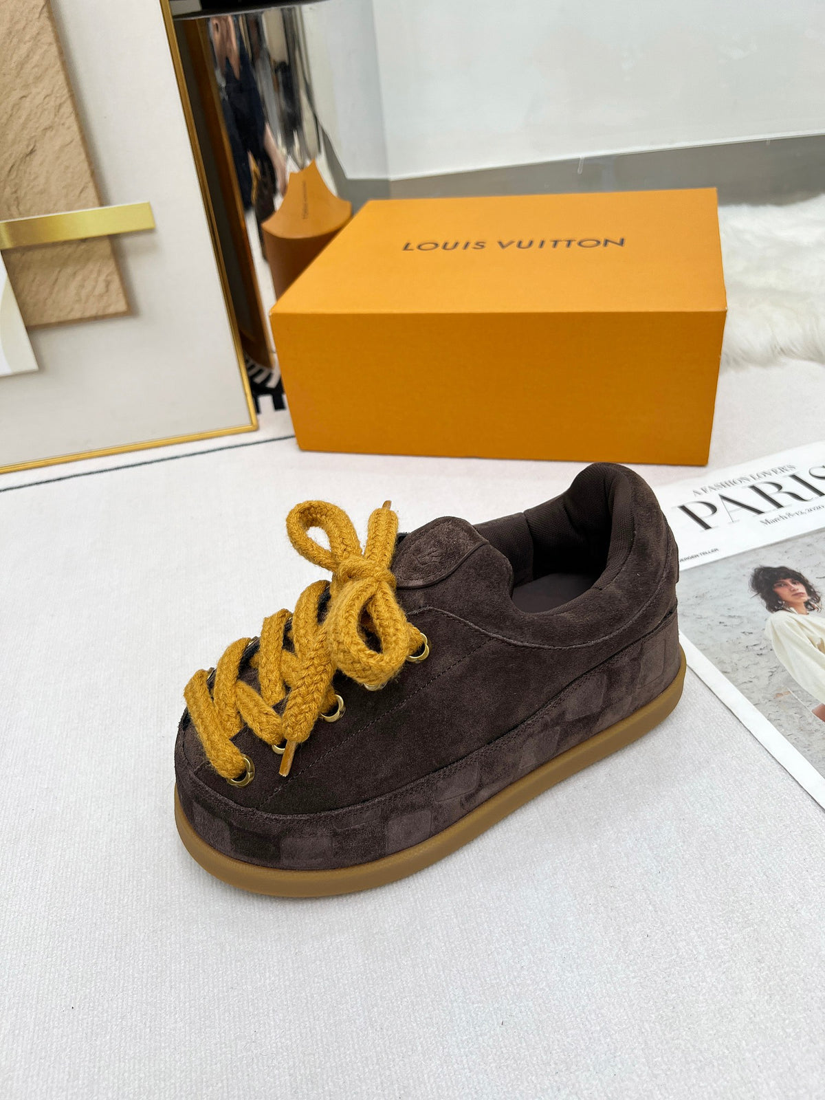 China Replica LV Women Shoes 122usd Only