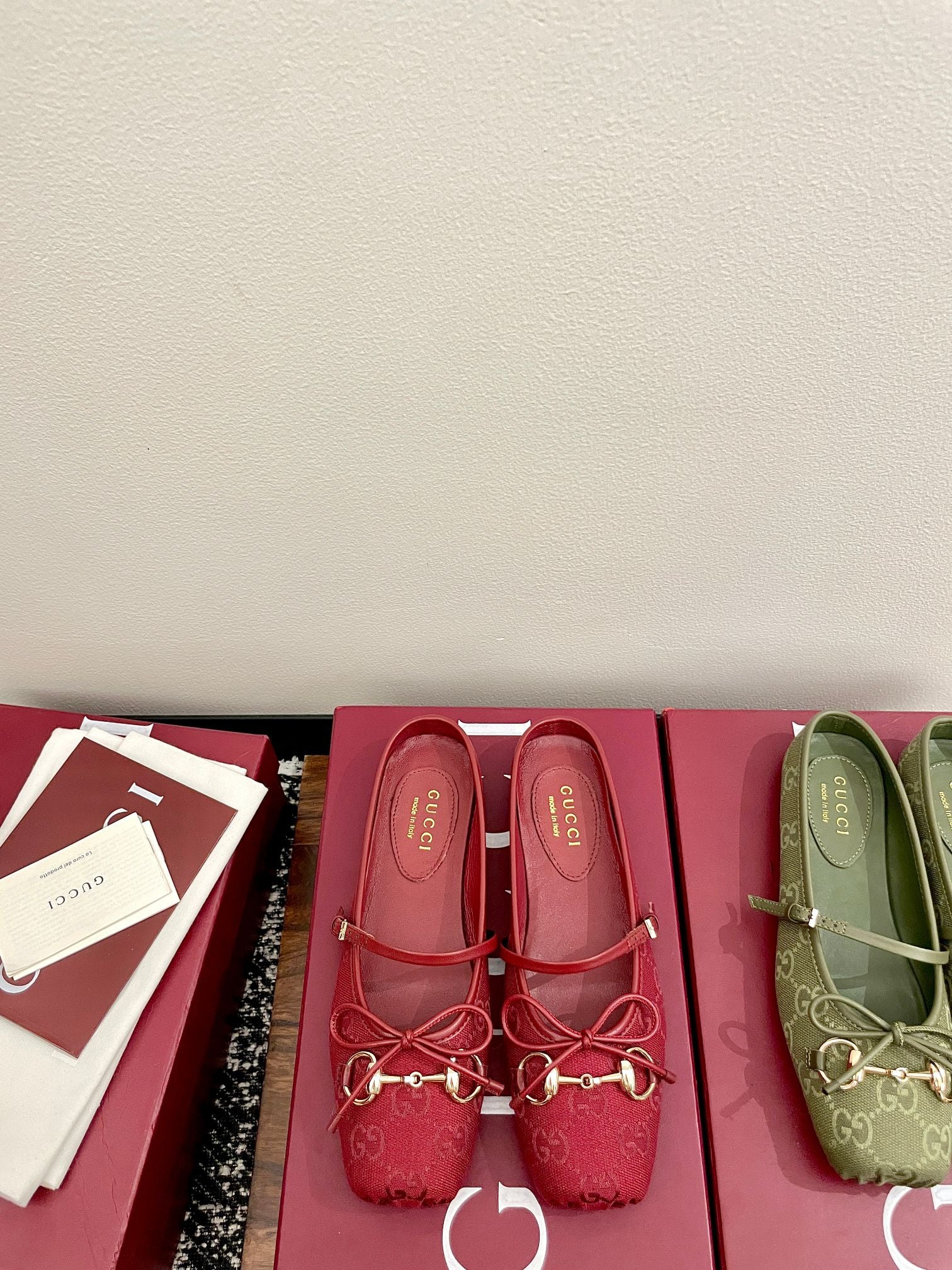 China Replica Gucci Women Shoes 105usd Only
