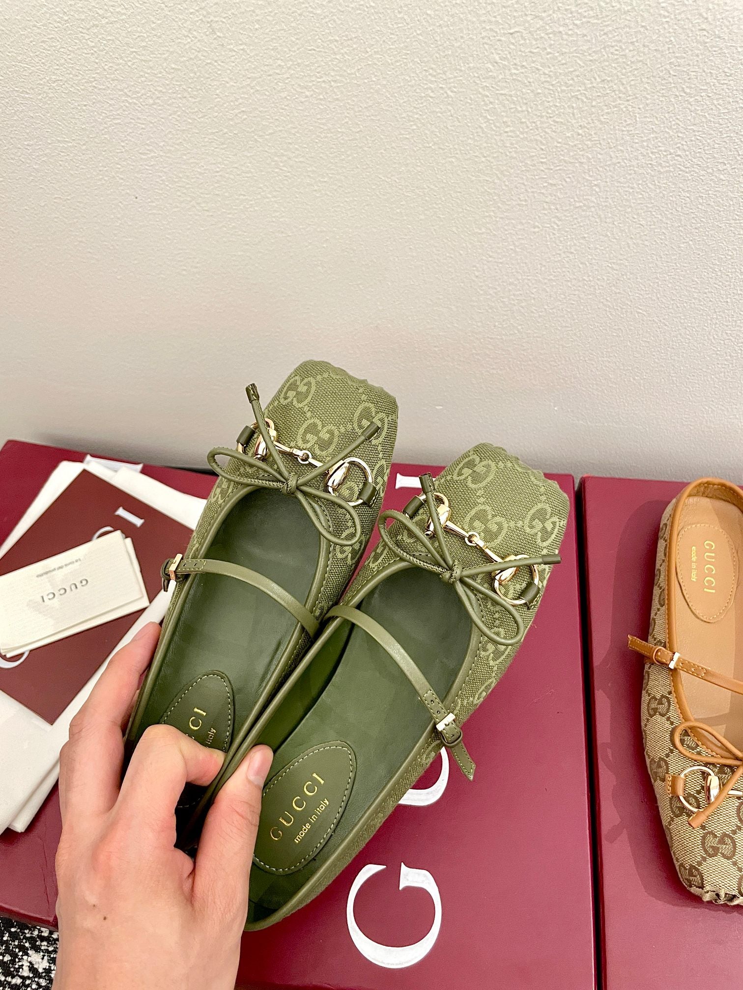 China Replica Gucci Women Shoes 105usd Only