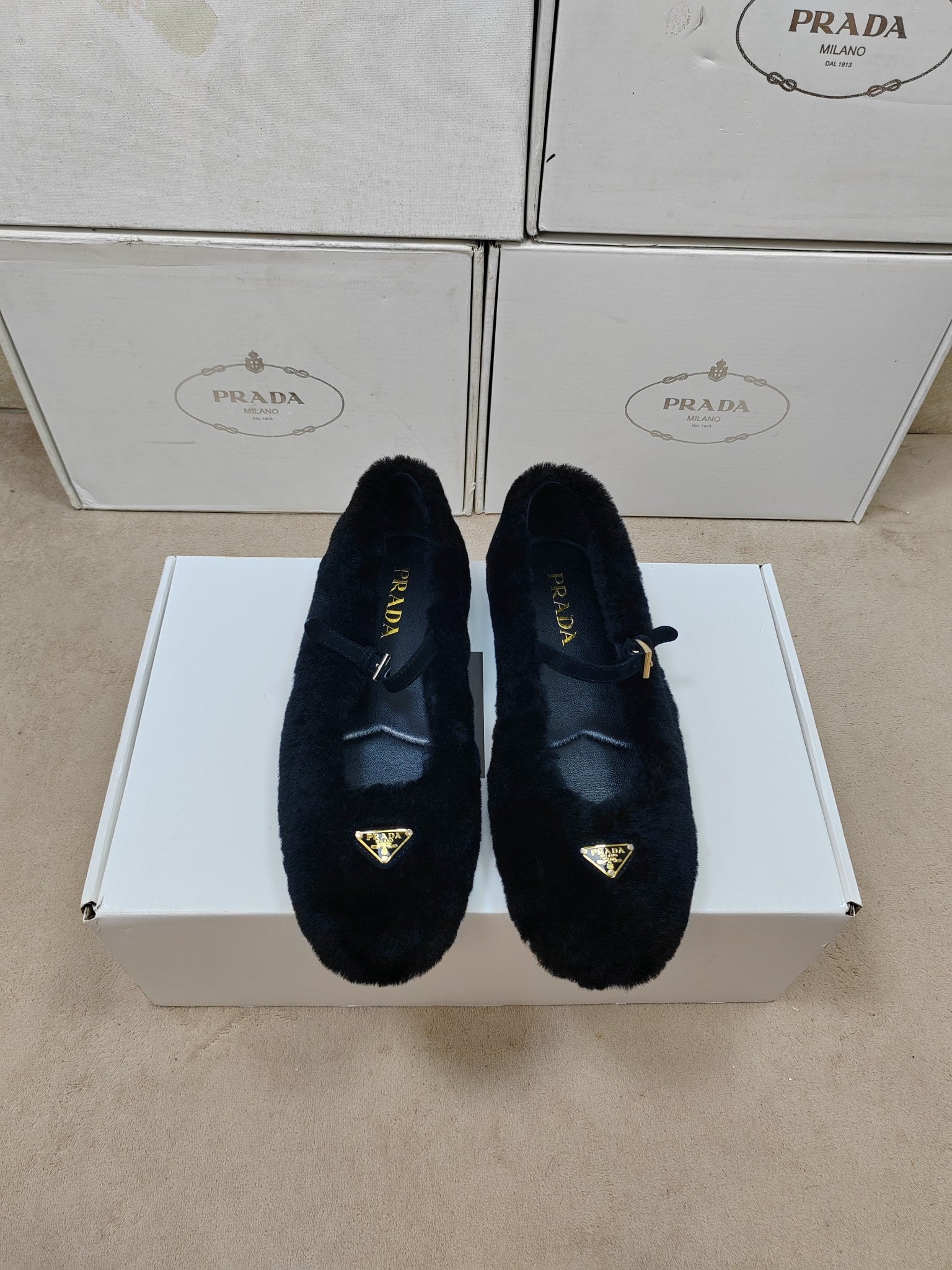 China Replica Prada Women Shoes 98usd Only