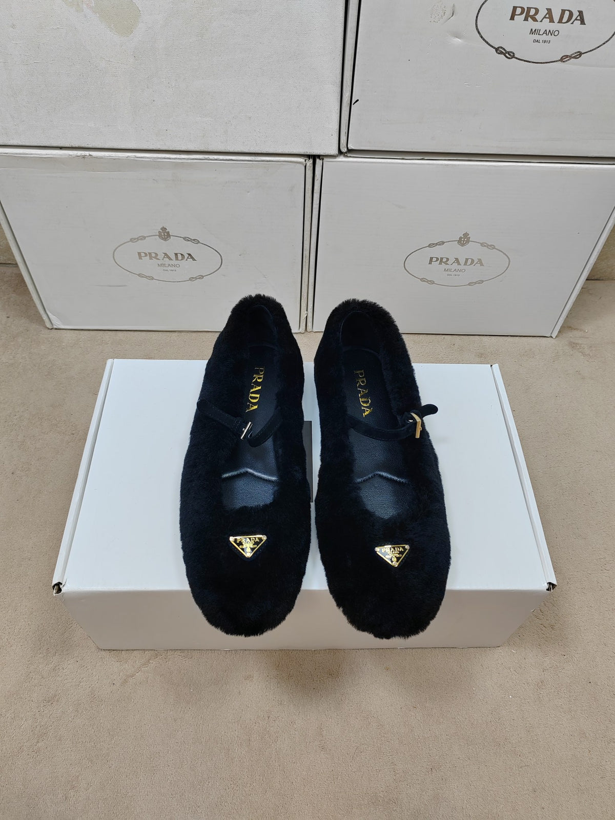 China Replica Prada Women Shoes 98usd Only