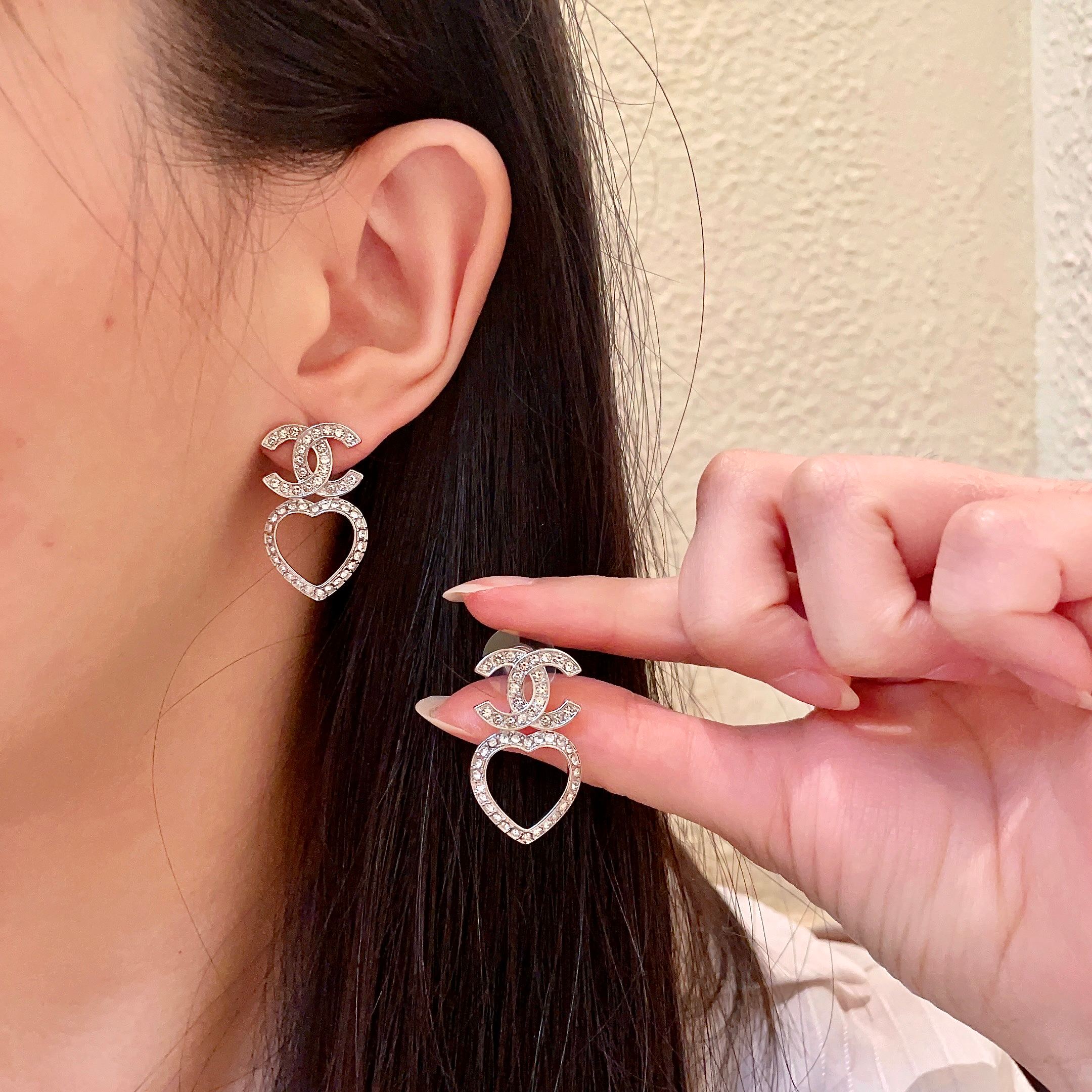 China Replica Chanel Earrings 35usd Only