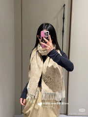 China Replica Loewe Scarf 50usd Only
